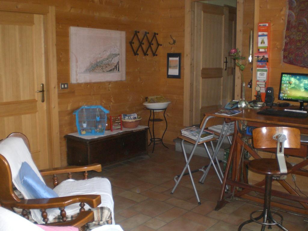 Pera Rionda Bed and Breakfast Caprie Εξωτερικό φωτογραφία
