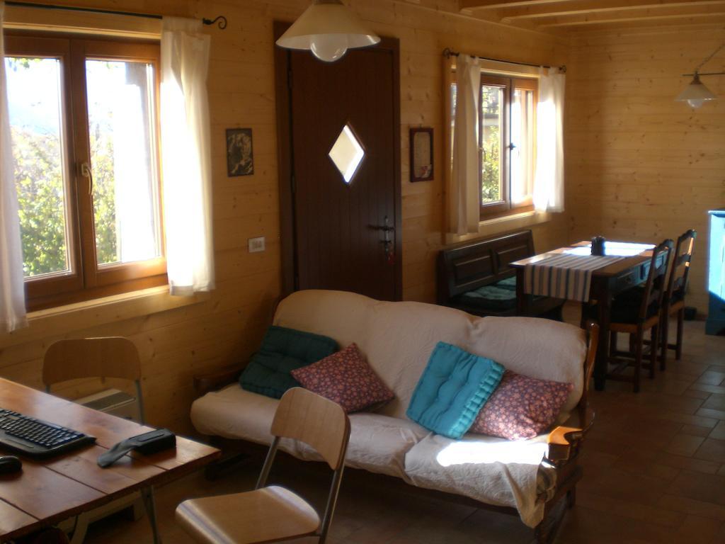 Pera Rionda Bed and Breakfast Caprie Εξωτερικό φωτογραφία